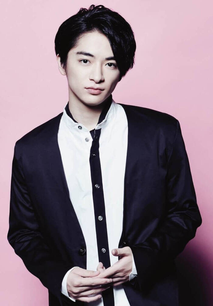 I O 知念侑李 堆糖 美图壁纸兴趣社区