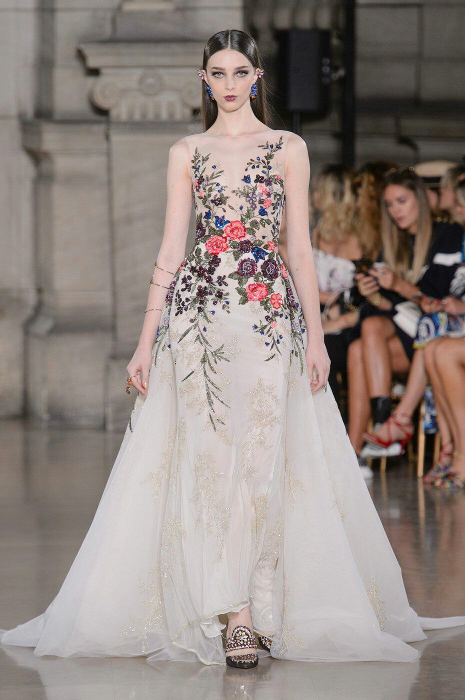 乔治斯·荷拜卡 Georges Hobeika 2017/18秋冬高级定制发布秀-Paris Couture Fall 2017