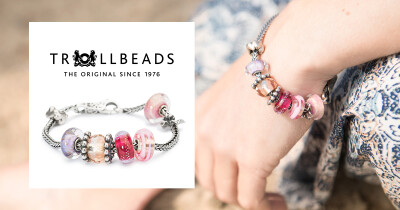 #Trollbeads-粉色光彩#粉红、粉红、粉红！！粉红色在这个季节真是无处不在。粉红色不仅是爱情的颜色，更是能让你变得元气满满的颜色呢！用各种深浅不一的Trollbeads珠珠，串起一个粉红色的夏天吧！