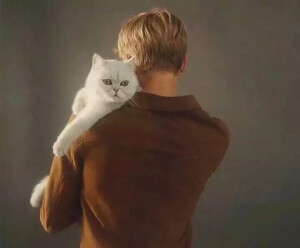 寒来暑往 
秋收冬藏 
我们来日方长