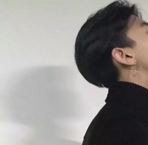 寒来暑往 
秋收冬藏 
我们来日方长