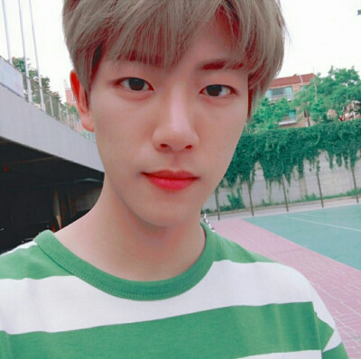 #GoldenChild##金知范##裴胜民##奉宰铉##崔普闵# 170725 INS更新一则