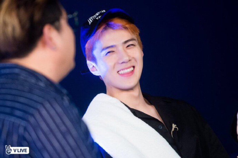 EXO SEHUN 吴世勋
回归纪念直播《夏夜的KOKOBOP》