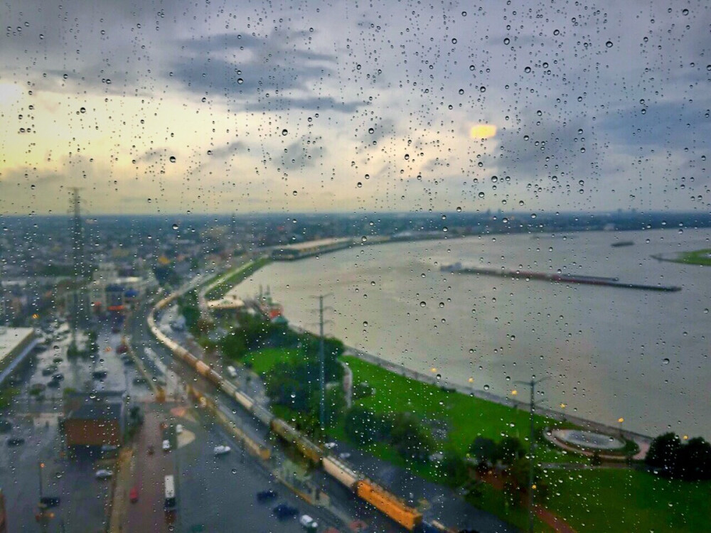 雨 新奥尔良 法国区