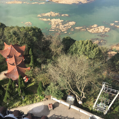 登登登山观景