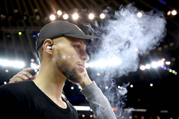 Stephen Curry 金州勇士 萌神库里 Champion