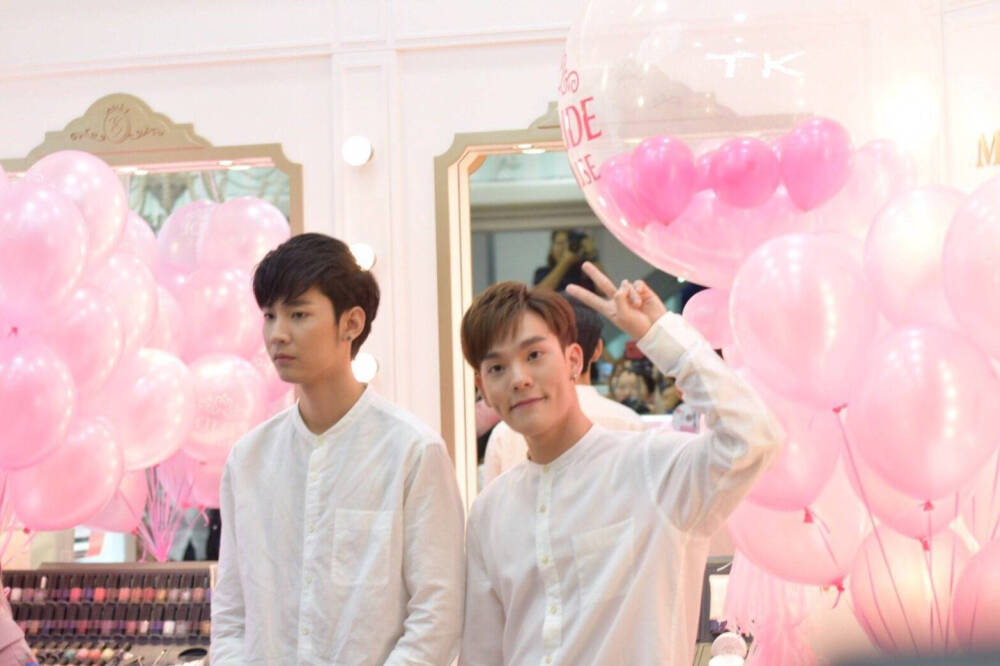 kim copter 泰剧逐月之月 ming 少爷 kit 少奶奶 2moonstheseries