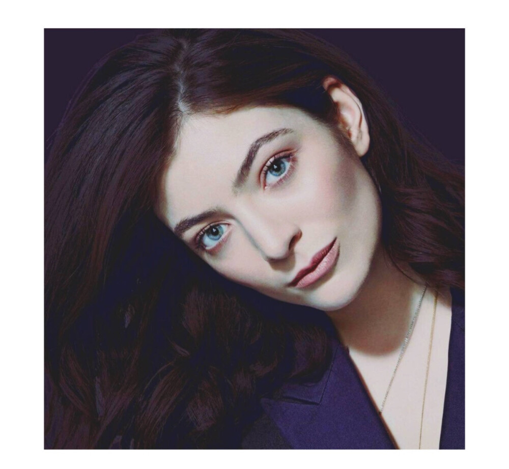 Lorde（原名：Ella Marija Lani Yelich-O'Connor），1996年11月7日出生于新西兰奥克兰德文波特，新西兰创作型女歌手。