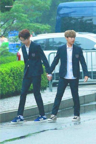 男版Produce101 WANNA·ONE 朴佑镇 赖冠霖 cr.logo