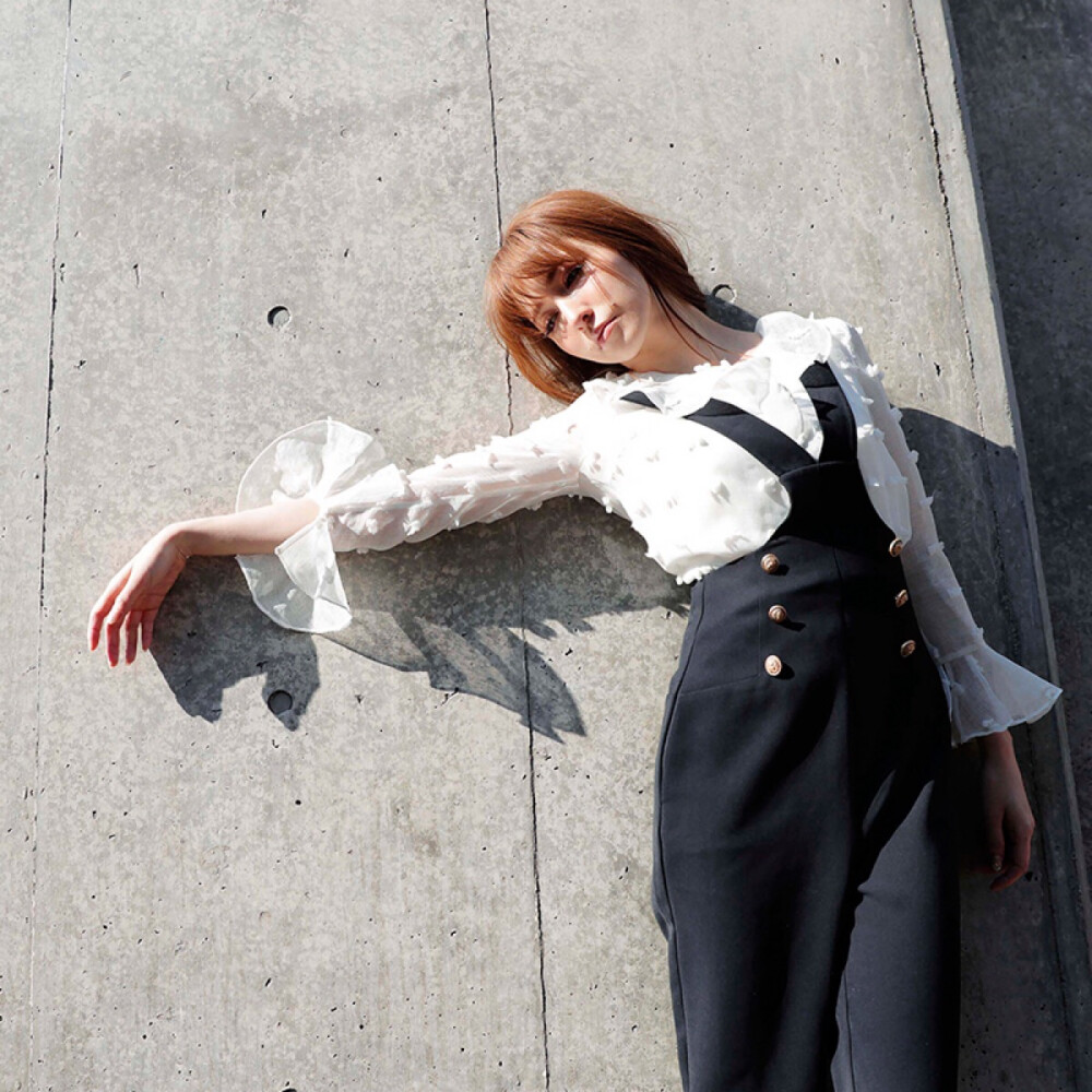 藤井莉娜