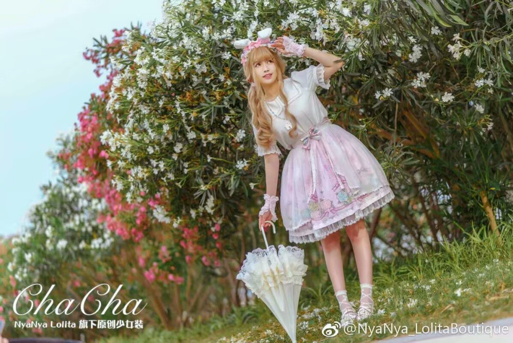 国牌：Nya Nya lolita＃【+cha cha】雨落花町＃两色可选，粉蓝