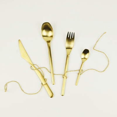 高档西餐餐具 金色304不锈钢牛排刀叉勺套装家用勺子叉子拍摄道具