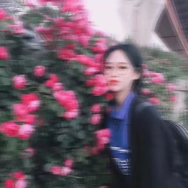 女头女头. 白子衿