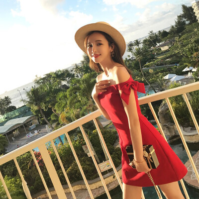2017夏季新款女装韩版显瘦红色裙子chic夜店性感一字领露肩连衣裙