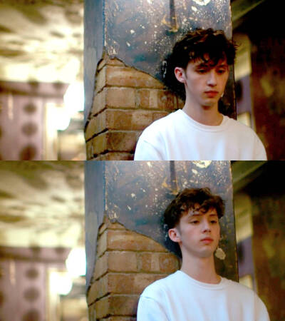 troye sivan 特洛伊·希文 戳爷 明星 背景 壁纸 锁屏 