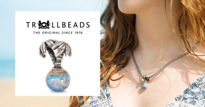 这一季，小卓最喜欢的就是这颗#Trollbeads-祥宁棕榈#了，在蔚蓝的海边，生长着一颗椰子树，面朝着大海，被海风吹拂……这样的景色是否会引起你的遐想？把你最喜欢的故事告诉小卓吧~