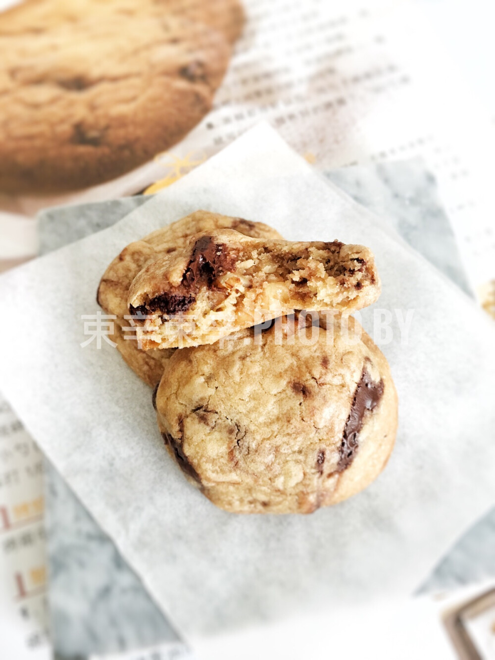 自制萌萌哒mini版软cookie 海盐巧克力核桃味 一口下去全是料 软韧带感甜而不腻 核桃巧克力绝世好搭档 海盐点缀层次丰富 