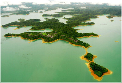 Malaysia National Parks, Sarawak, Batang Ai
巴当艾国家公园, 砂拉越州属, 马来西亚