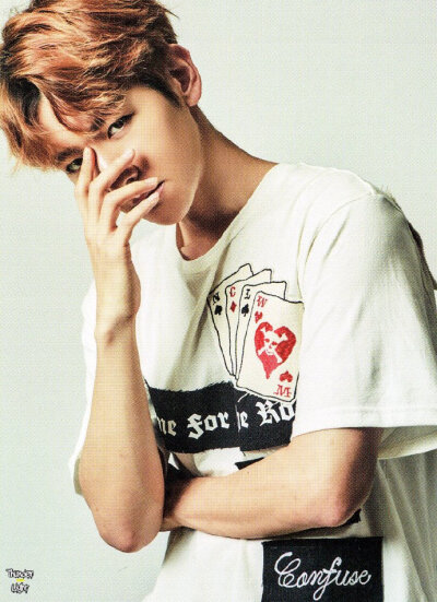 #边伯贤# .#BAEKHYUN# 【扫图】170727 EXO-L Japan Offical Book Vol.6【Thunder Light】 ​​​​