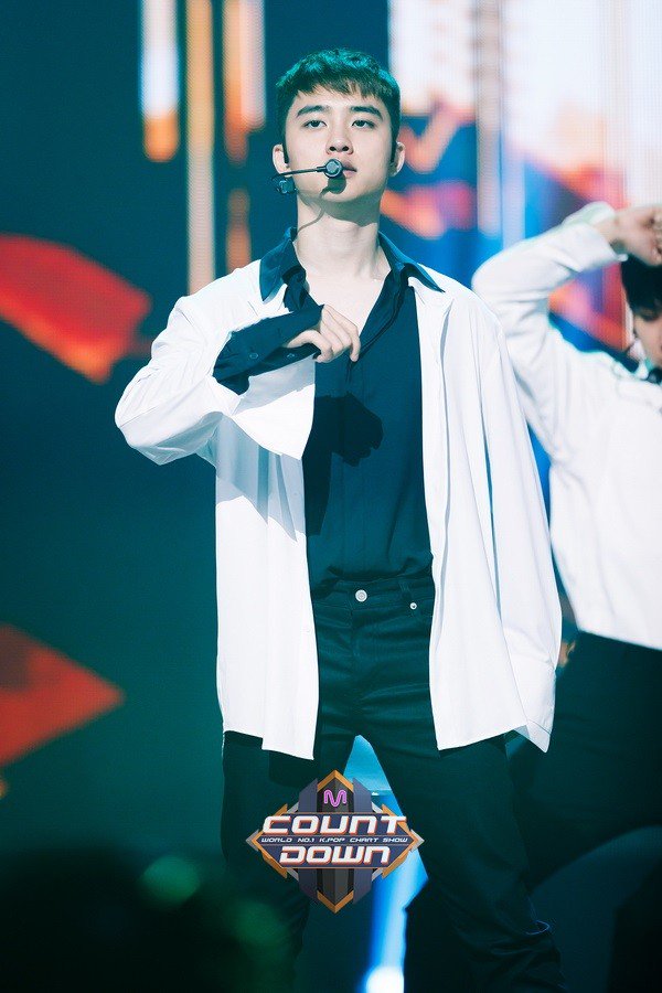 《M！countdown》舞台现场照 EXO 都暻秀 D.O.