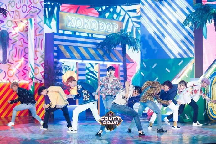 《M！countdown》舞台现场照 EXO KOKOBOP 叩叩趴