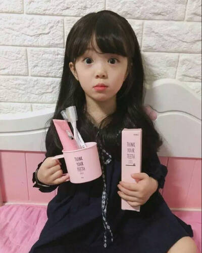 萌娃金恩星❤
by:顾七颜