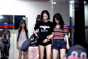 SNH48-许佳琪。
可爱我琪哥.♡
SNH48-鞠婧祎。