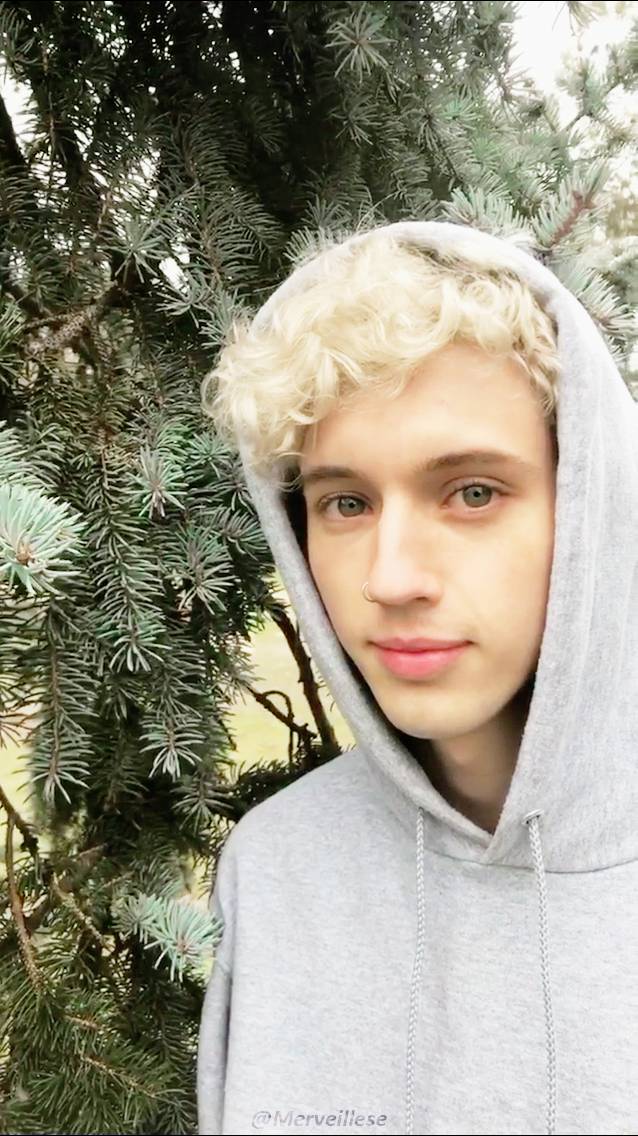 Troye