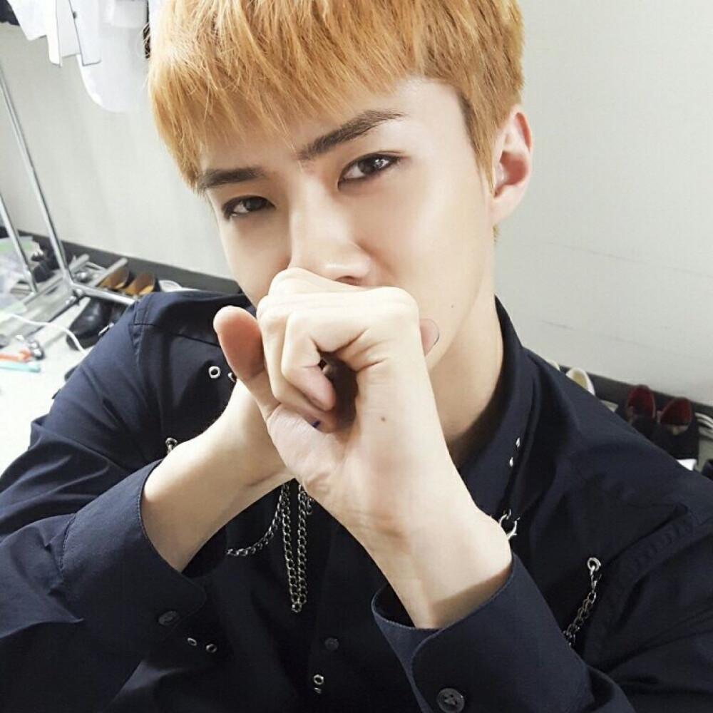 exo四辑kokobop高清壁纸吴世勋