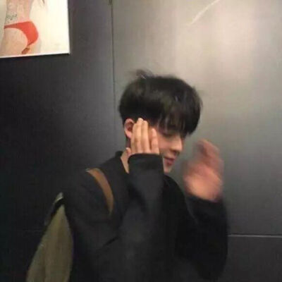 模糊 男头 黑色