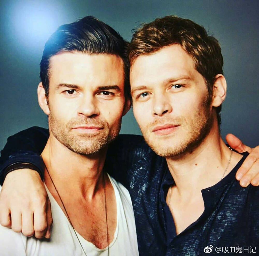 《初代吸血鬼》男主角 Daniel Gillies & Joseph Morgan 互曬合影！一日兄弟，一生兄弟！戲內戲外的深厚友情！ ​​​