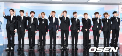 wanna one 尹智圣、河成云、黄旼泫、邕圣祐、金在焕、姜丹尼尔、朴志训、朴佑镇、裴珍映、李大辉、赖冠霖