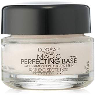 L'OREAL Magic Perfecting Base, 可使妆容持久，弱化皱纹等瑕疵的可见度（大概是这样...），do every other primer does, 致粉刺度0.5，安心度8.8，Amazon: $10, Tati推荐