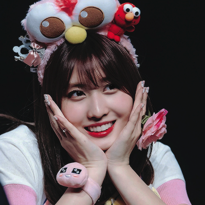 【图源tumblr/禁二/爱豆icons】
# 平井桃Momo #1109 #TWICE