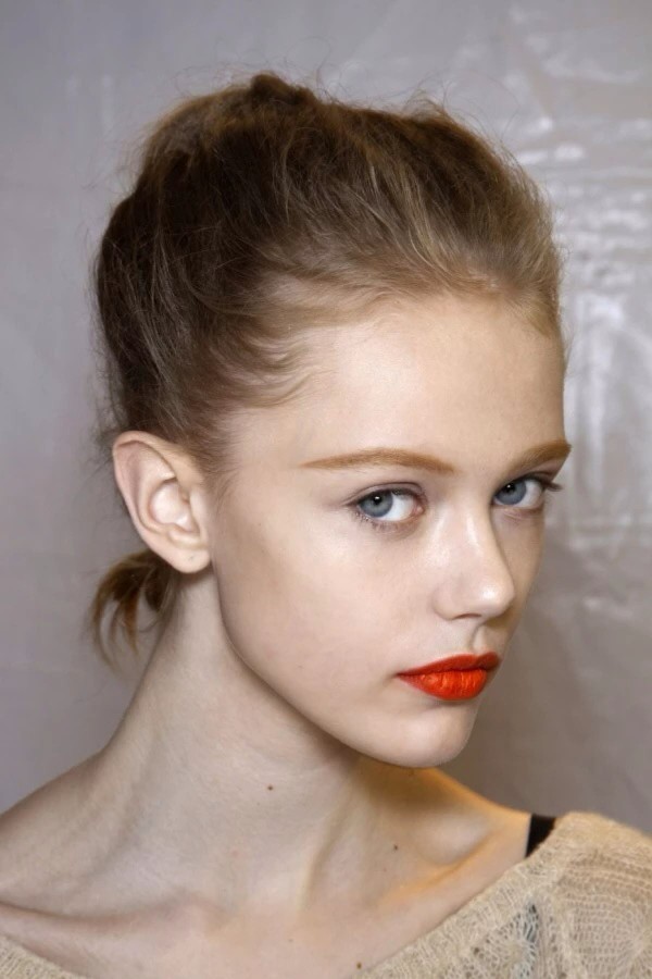 弗丽达·古斯塔夫松（Frida Gustavsson），1993年6月6日生于瑞典首都斯德哥尔摩。瑞典女模特