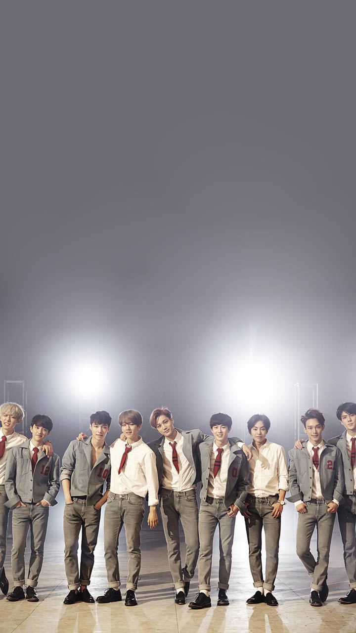 EXO 《Love Me Right》
LMR时期的图