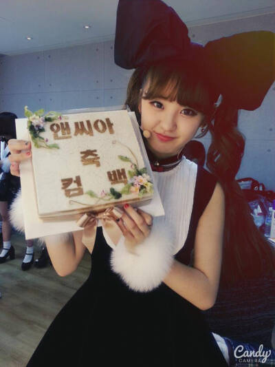 #NC.A#本名林素恩 1996年10月7日出生 身高162cm 2013年8月12日发表首张单曲正式出道 ​