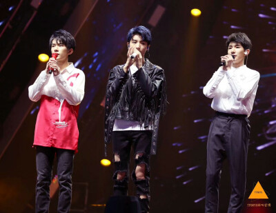 最美不过三人同框＃TFBOYS＃