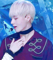 ◤防弹少年团 BTS 金南俊 金硕珍 闵玧其 郑号锡 朴智旻 金泰亨 田柾国 GIF cr自爱豆◢ 啊啊啊啊这是我老公不准抢！！！