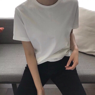 ♡七安 男头
from.眉心有颗美人痣