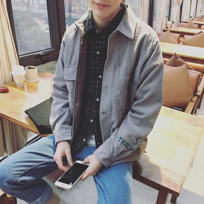 ♡七安 男头
from.眉心有颗美人痣