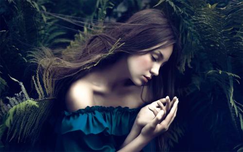 放空的心是最好的礼物 独走的路是最美的风景……