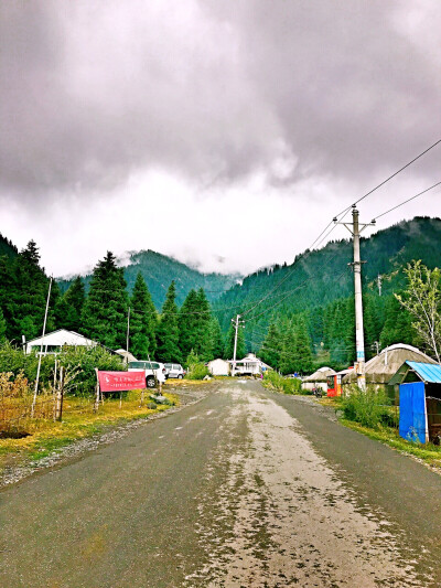 下雨天的南山