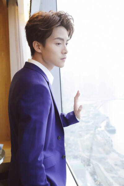 白衬衫 马天宇马二爷