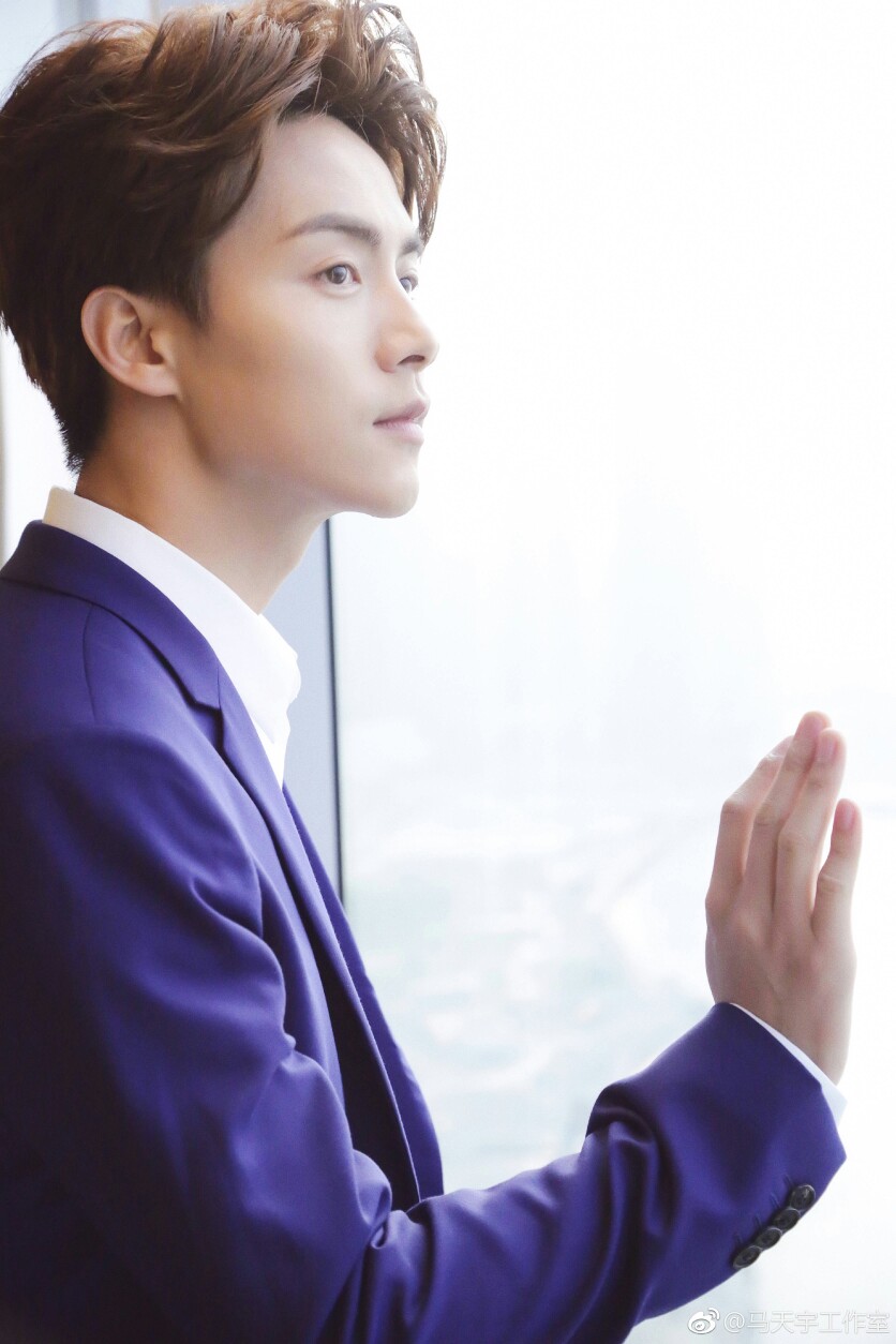 马天宇马二爷手机壁纸锁屏背景墙