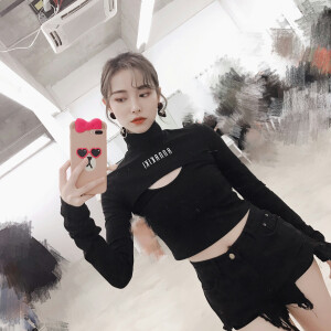 SNH48-许佳琪。
可爱我琪哥.♡