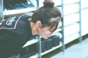 SNH48-许佳琪。
可爱我琪哥.♡