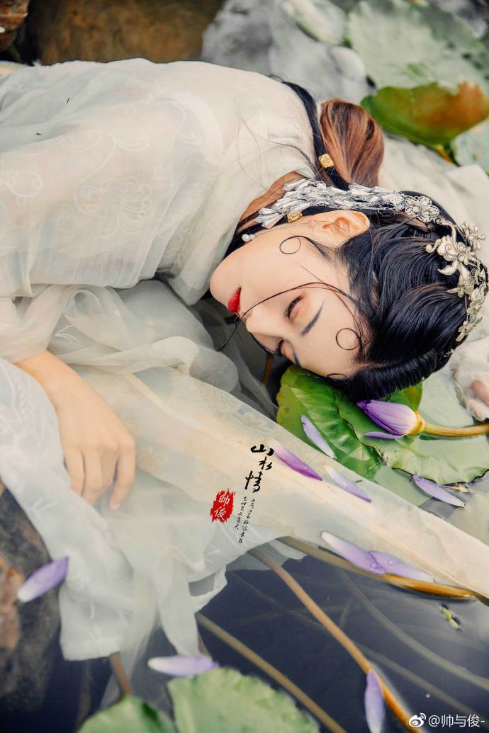 漾漾泛菱荇，澄澄映葭苇。我心素已闲，清川… - 堆糖，美图壁纸兴趣社区