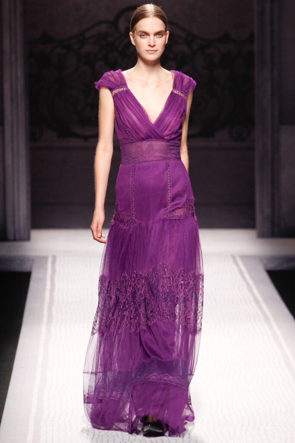 Alberta Ferretti 发布2012秋冬系列