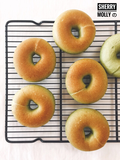 matcha bagel～
抹 茶 贝 果 ～